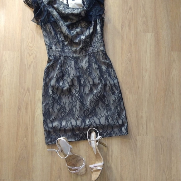 Chequer Dress - Picture 5 of 11